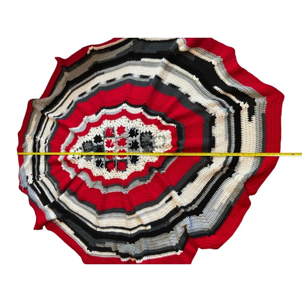 Handmade Crochet Blanket Red Black White Round Grannycore Cozy Roseanne 70x60 - Picture 3 of 7